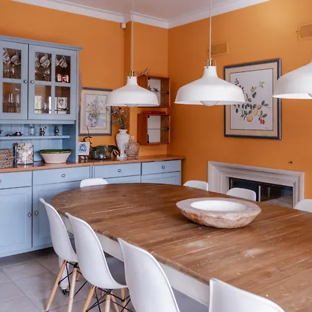 Magnolia Oda ve Kahvaltı Leiria