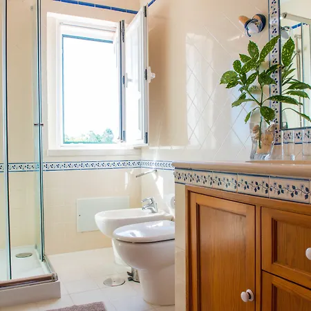 Magnolia Oda ve Kahvaltı 4*